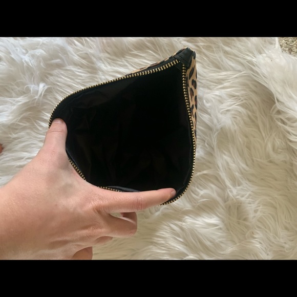 Leopard pouch - Picture 2 of 2